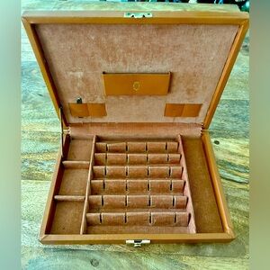 Vintage Cuff Link Case.